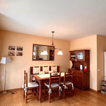 Apartament De La Vall Ferrera - L'Amfitriona Areu Exteriör bild